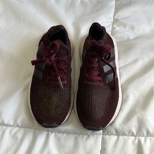 Adidas little kids unisex shoes size 11 toddler